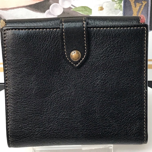 BURBERRY Signature Nova Check Trim Bifold Wallet ๐๐ฅ - Picture 14 of 17